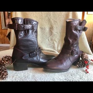 Ugg collection classic boot